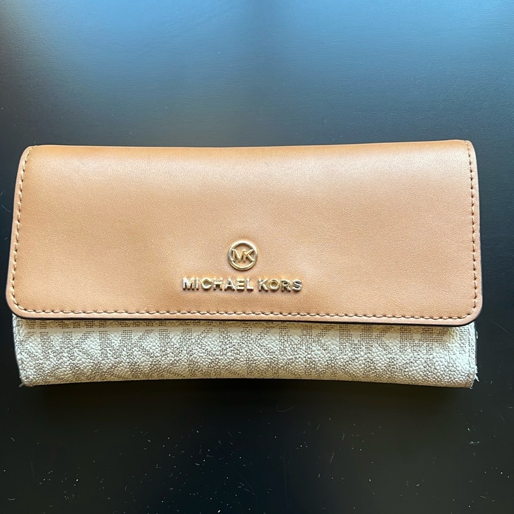 real michael kors wallet